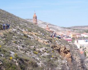 Llegando a Blesa por senda del mirador del Hocino (Foto R.Burillo)