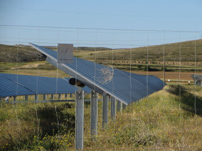 Placas solares fotovoltaicas muy similares a las que pondrán en el Campillo de Moneva