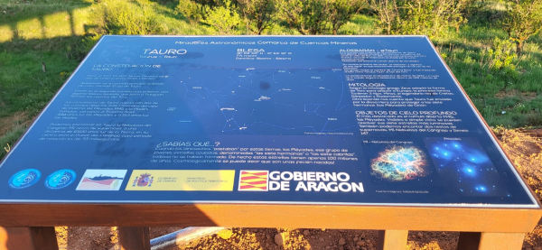 Observación astronómica en Blesa (Cuencas Mineras, Aragón).