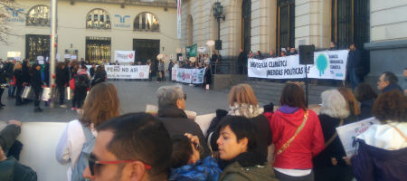 Zaragoza. Manifestación Alianza por la emergencia climática, en Aragón y Stop Ganadería Industrial, 3/dic/2023