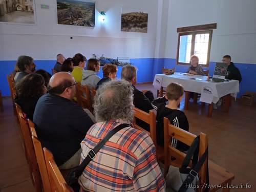 14 de septiembre de 2024 en Huesa del Común, Huesa lee. Presentación del libro de poemas de Marisol Julve.