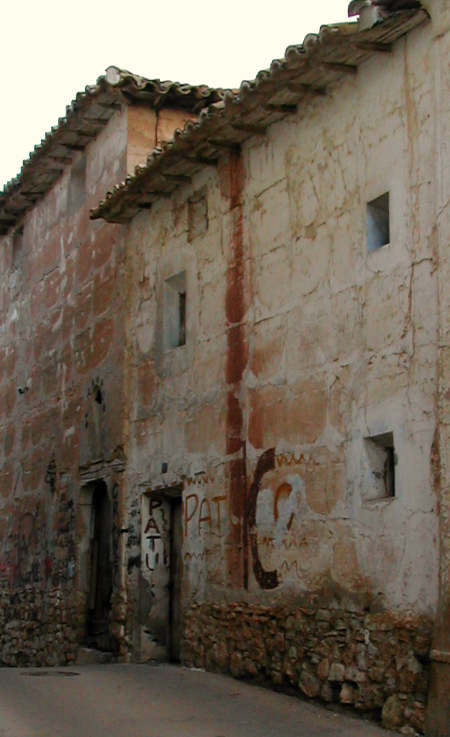 Fachada del antiguo Hospital (FJLA, 2002)