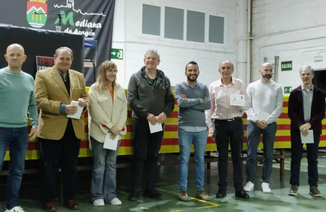 Grupo de organizadores y casi todos los ponentes de la segunda jornada de Mediana de Aragón (Campo de Belchite, Zaragoza, Aragón).